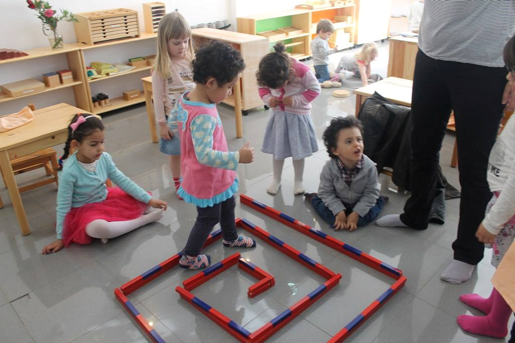 Training and move to El Mouradia